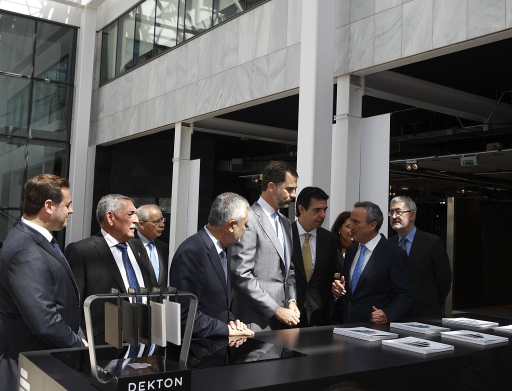 Image number 34 of the current section of The Prince of Asturias opens the new Cosentino Group Dekton® industrial plant in Cosentino Australia